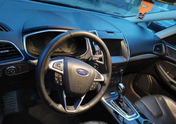 Ford S-Max cena 45000 przebieg: 277500, rok produkcji 2016 z Wojcieszów małe 154